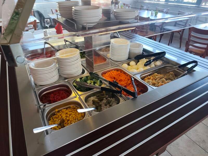 saladbar-standard.jpg