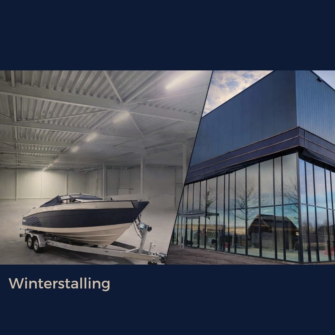 Nieuwbouw van de winterstalling en toekomstige zomer-boothotel bij RP Watersport in Harderwijk; bedrijfshal in aanbouw met steigers en staalconstructie.