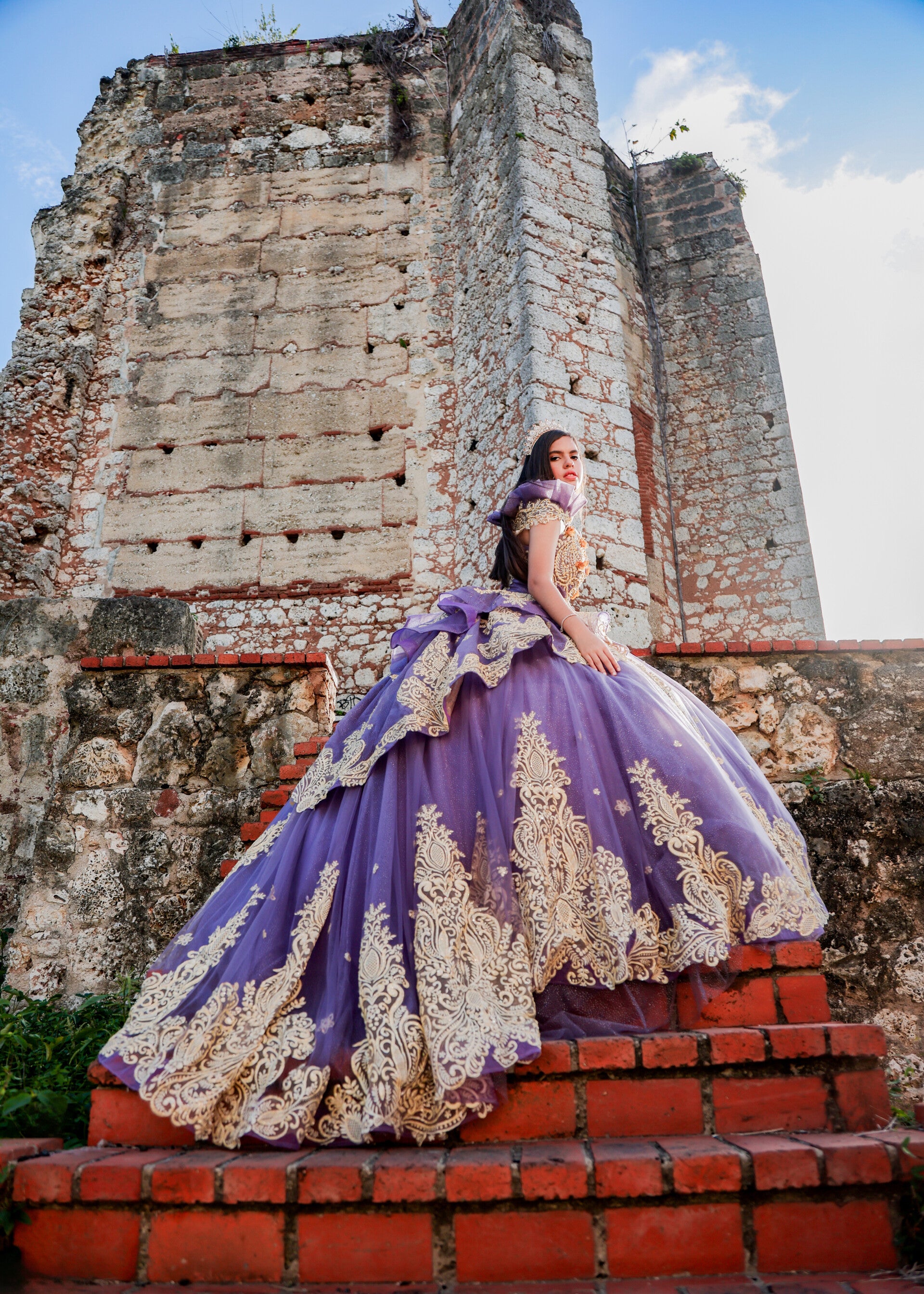 👗 “Vestido de quinceañera azul princesa en Novialili”  📍 “La Vega, República Dominicana”  💬 “Transformamos sueños en realidad con diseños únicos