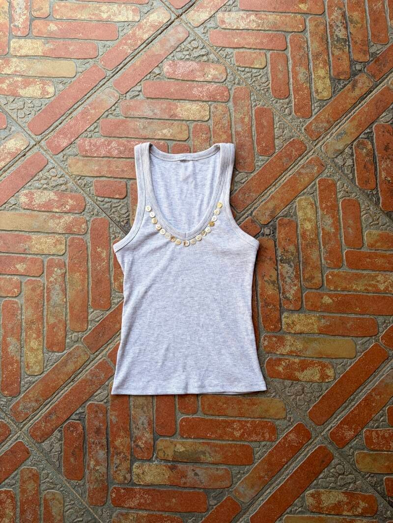 Top botones gris