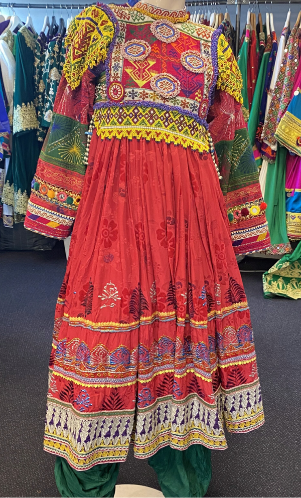 kuchai hasina vintage dress