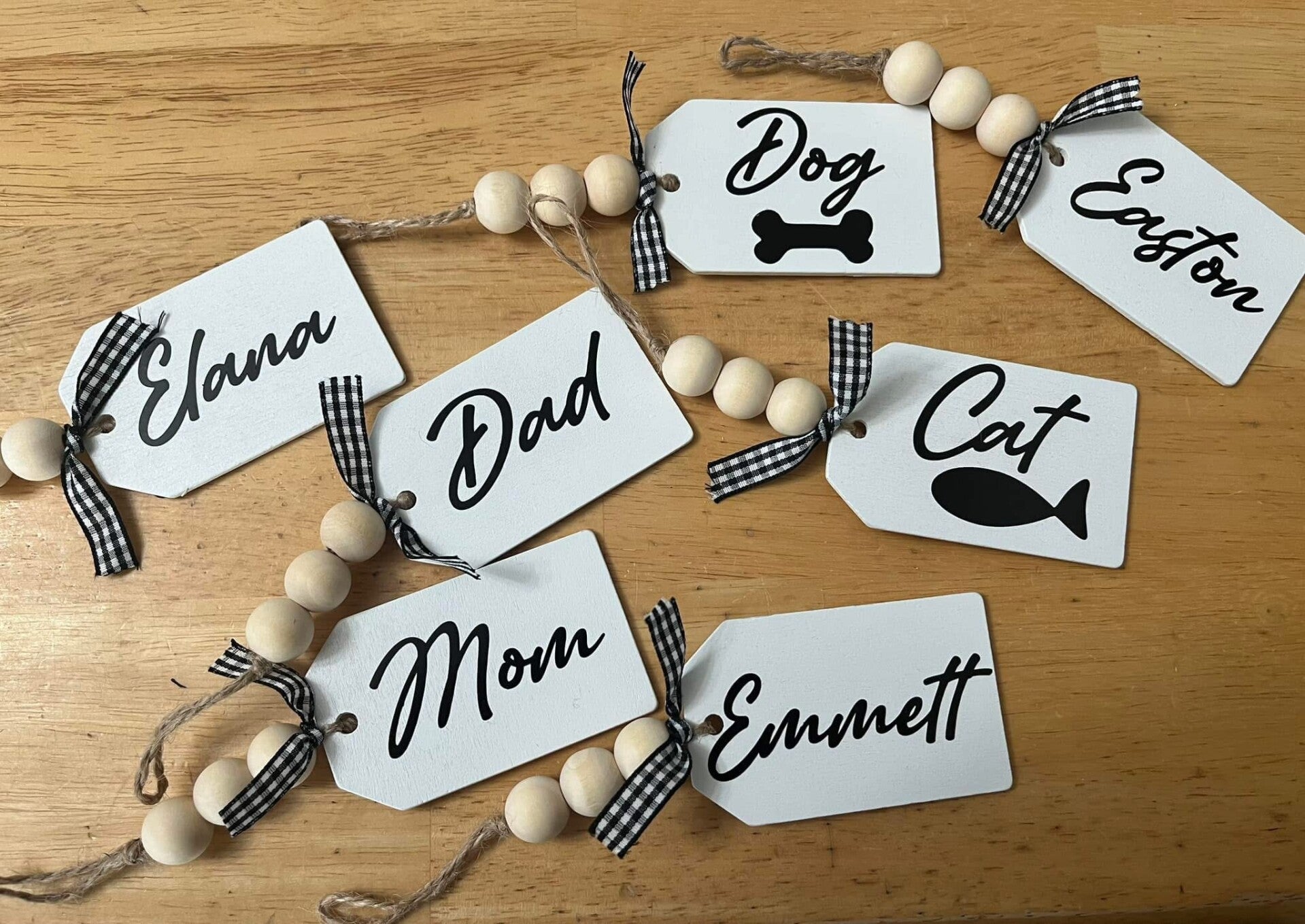 Wooden gift tags