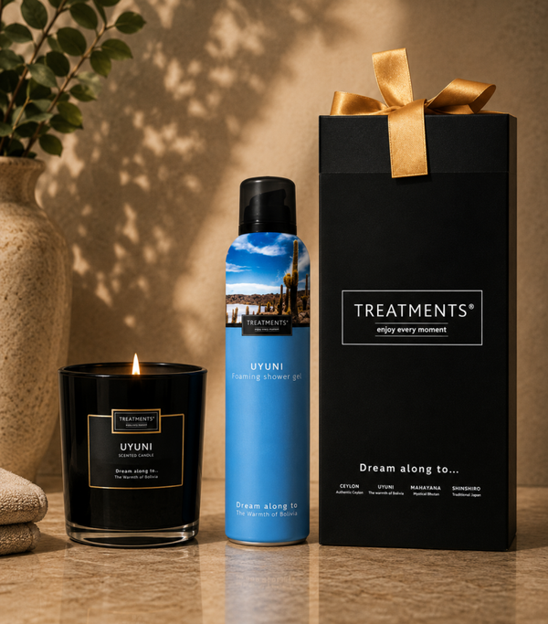 Treatments® - Giftbox Shower Foam & Candle - Uyuni