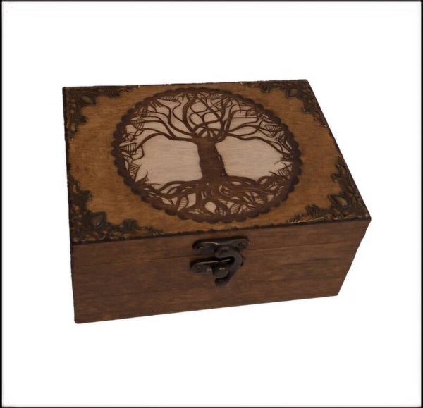 Boite en bois gravée arbre de vie celtique cerclé  thé bijoux  pierres cristaux huile essentielle 2 compartiments