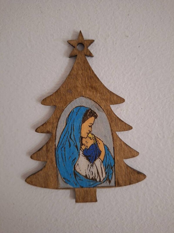 Sapin à suspendre gravé de la Sainte vierge Marie et de l'Enfant Jésus Décoration pour Sapin de Noël en bois