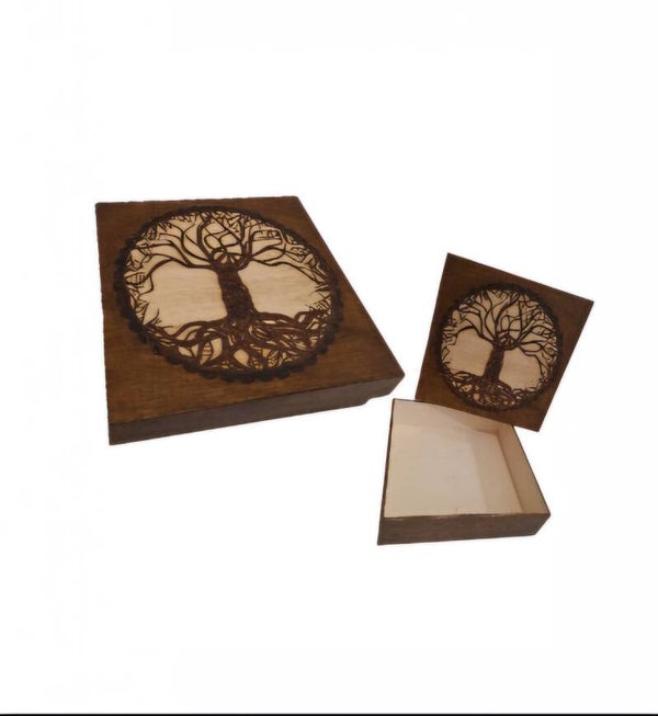 Boîte gravée d'un arbre de vie celtique cerclé d'un entrelacs coffret original celte