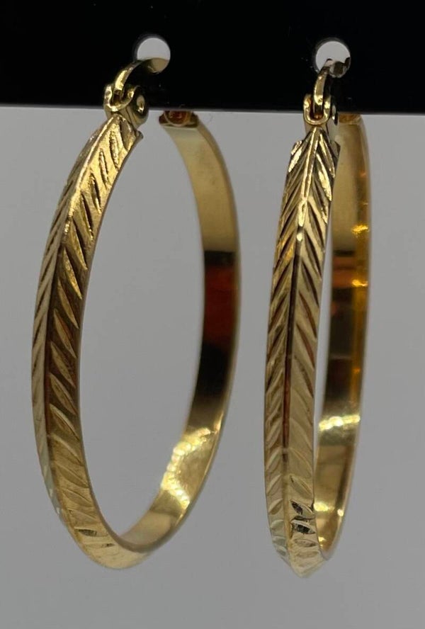 Hoops Classic Gold