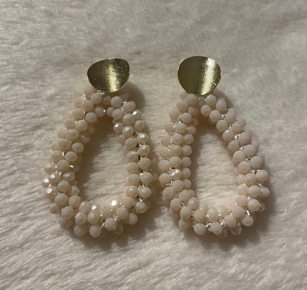 Earrings White WH3