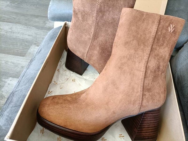 BOTTINES