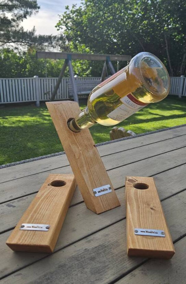 Vinflaskeholder i heltre