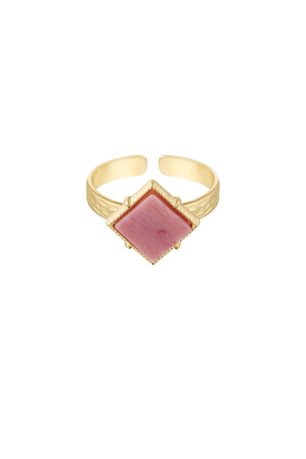 Ring met ruit vorm steen roze