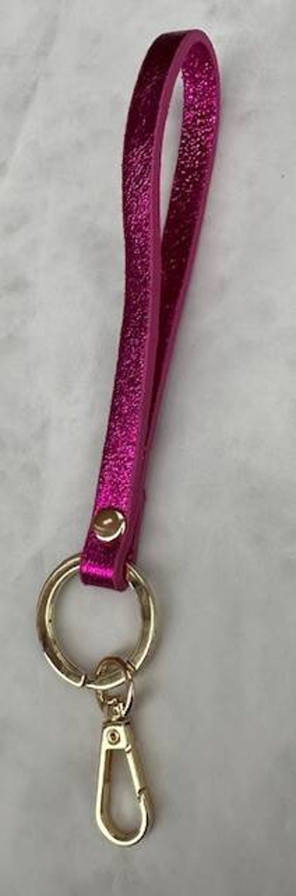 Sleutelhanger metallic fuchsia
