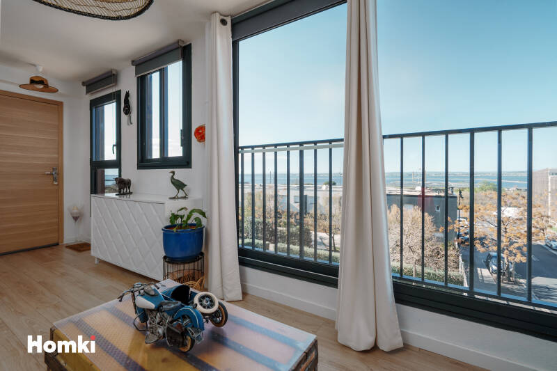 Appartement T4 avec vue étang de Thau à Sète 34200