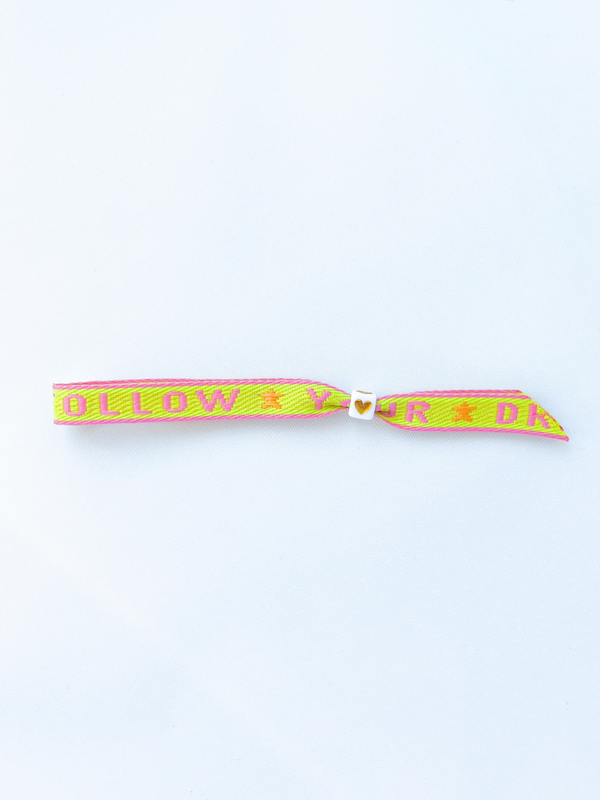 Kinderarmband lint met tekst 'Follow Your Dreams' - geel roze oranje
