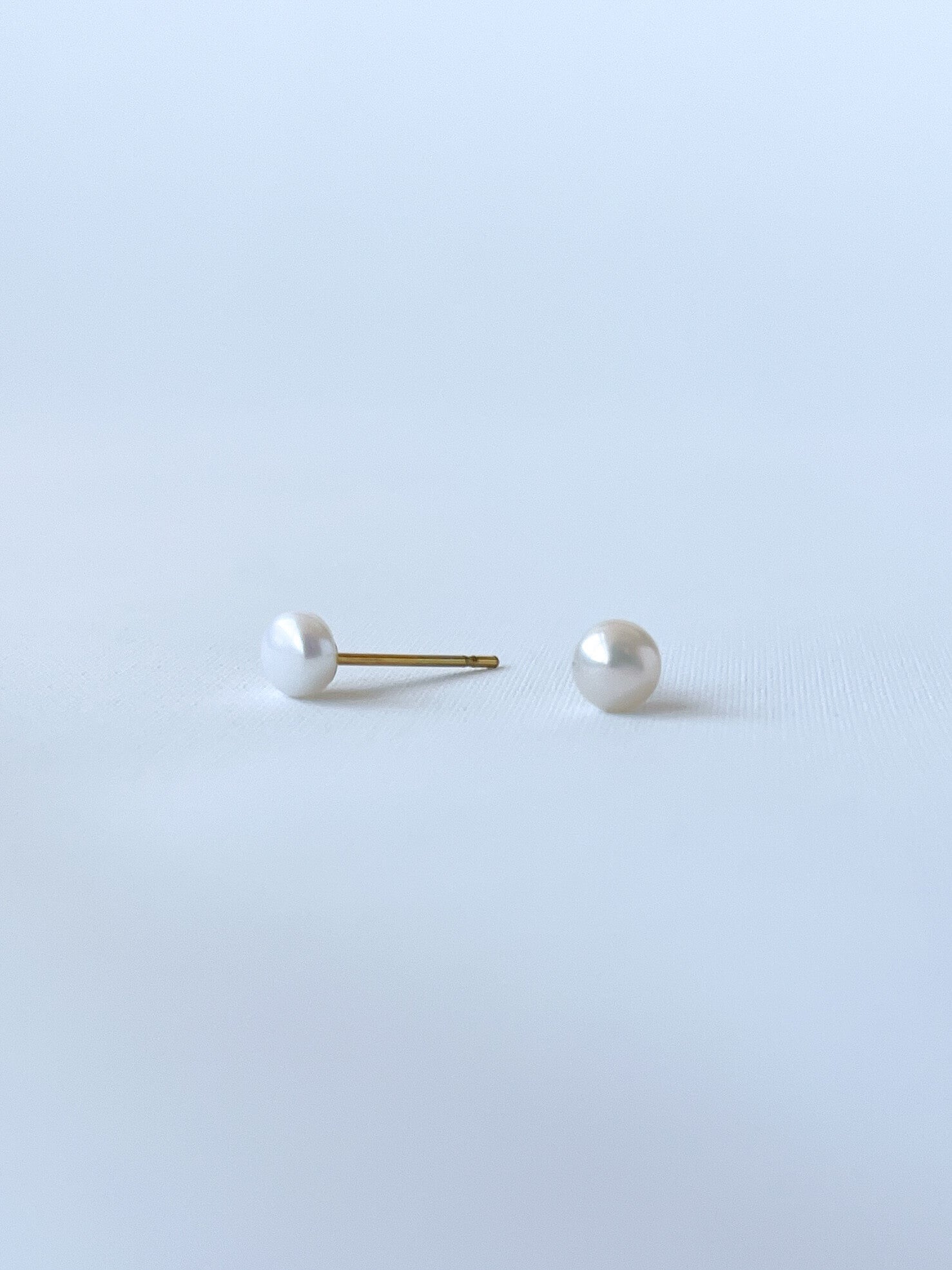 Kinder oorbellen Pure Pearl – Stainless steel oorbelknopjes met zoetwaterparel