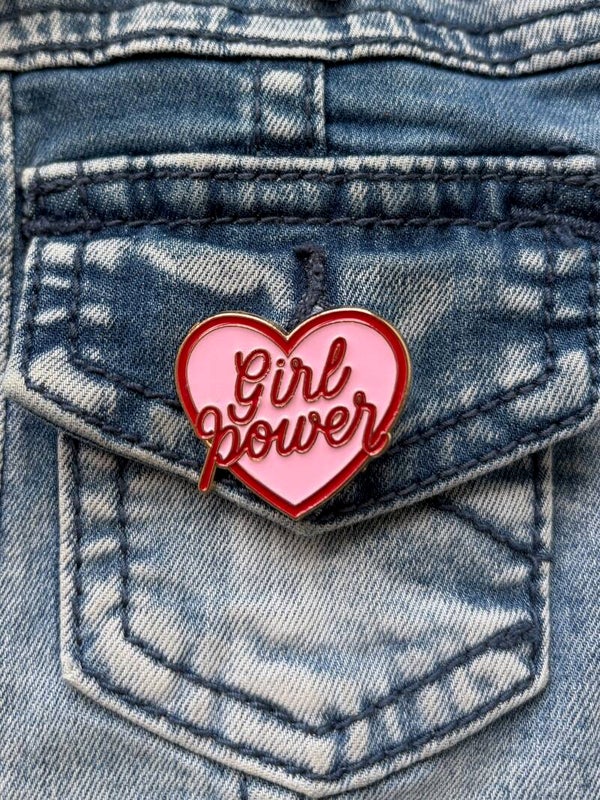 Pin - Hart Pin Girl Power in roze & rood