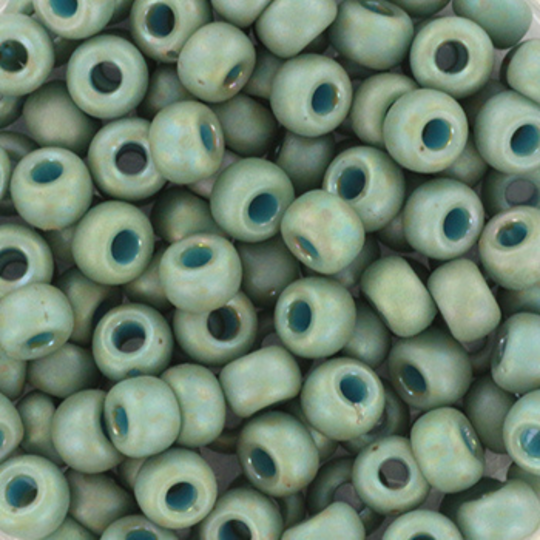 Miyuki Rocailles kralen 6/0 (4mm) Opaque glazed frosted rainbow celadon – DIY kralen voor kinderkettingen & armbandjes