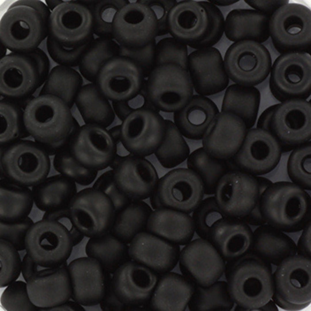 Miyuki Rocailles kralen 6/0 (4mm) Opaque matte black – DIY kralen voor kinderkettingen & armbandjes