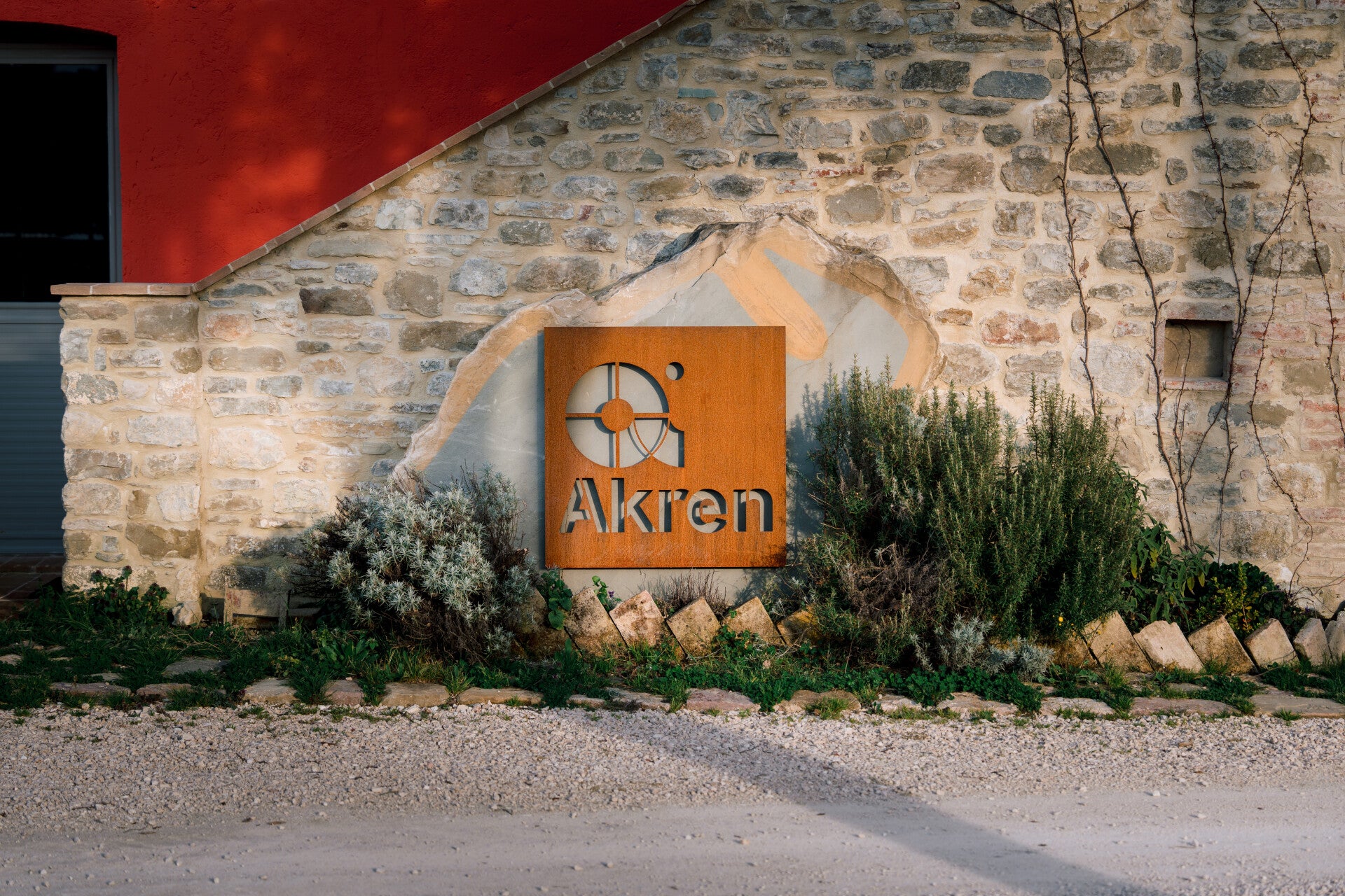 AKREN identity and project location