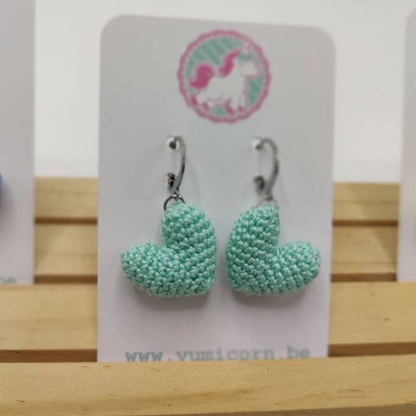 Boucles d'oreilles coeur turquoise clair / vert d'eau