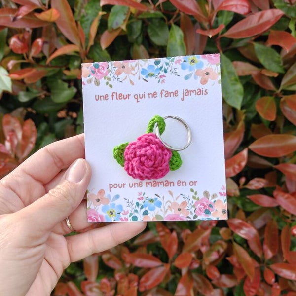 Rose rose "maman en or" - Fête des mères - porte-clés ou aimant ou marque-pages