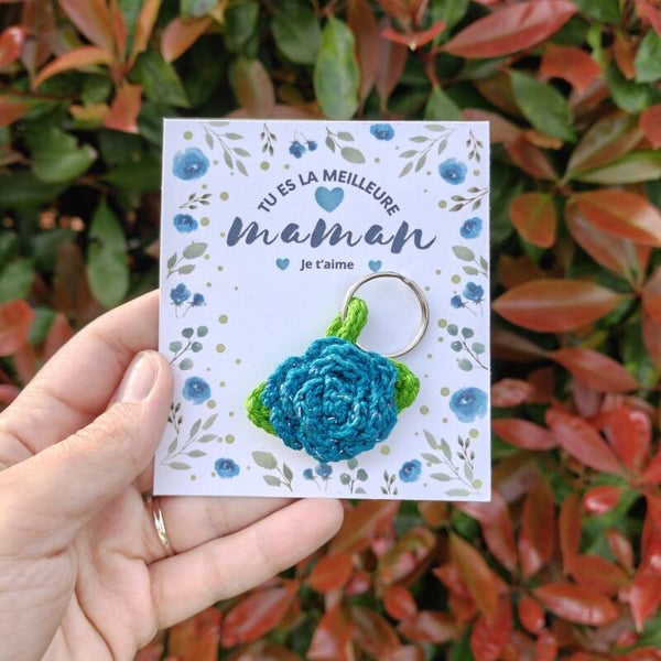 Rose rose bleue à paillettes "meilleure maman" - Fête des mères - porte-clés ou aimant ou marque-pages