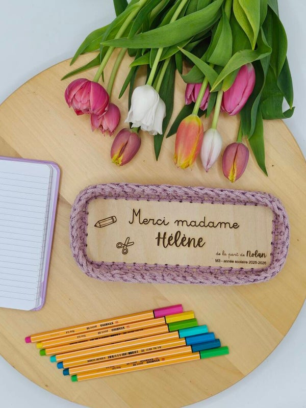 Plumier ouvert - Merci Madame (personnalisé)