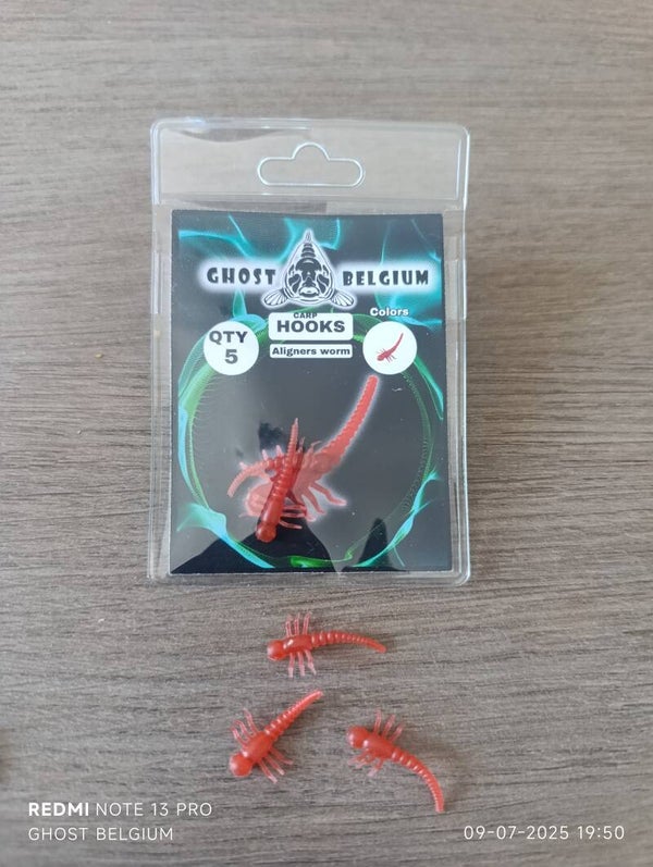 Hook Aligners worm Red