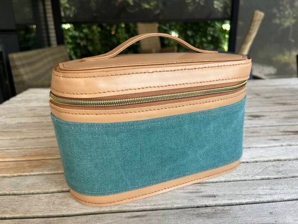 Trousse de toilette cuir & toile