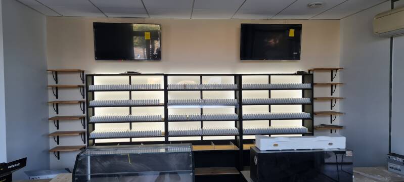 Création de meuble acier/bois 