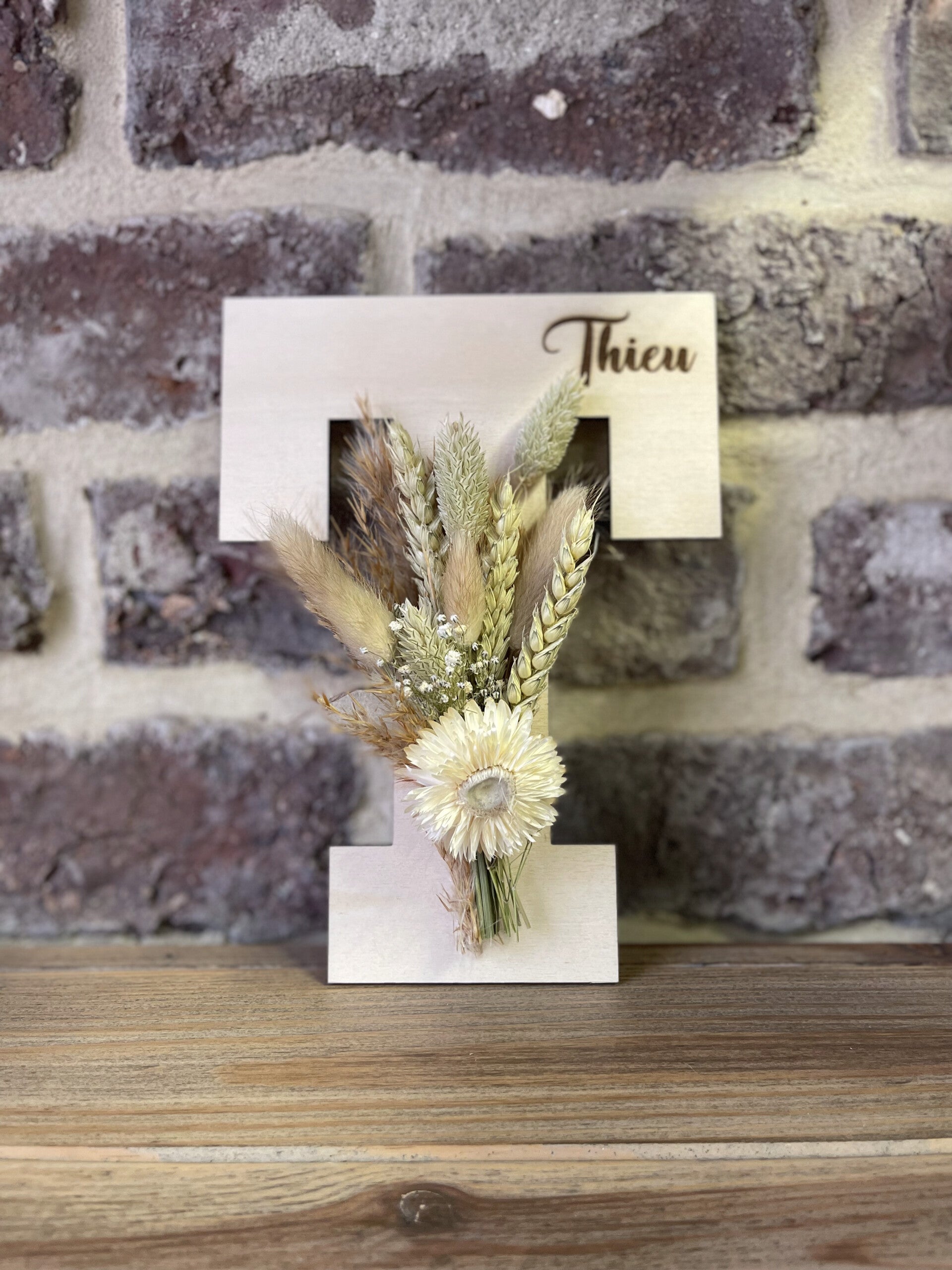 Geboorteletter met gravure