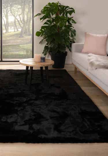 FLUFFY VLOERKLEED ZWART | 200X280cm