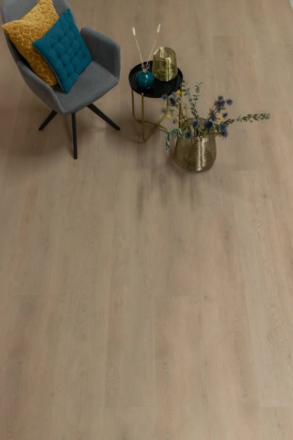 Mystiq 1803 (dryback) Smoked Light €37,95/m²