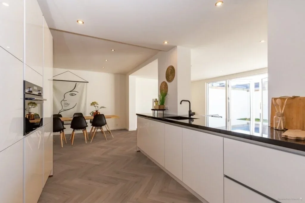 Fusion Superior Dryback Visgraat V4 Gotham Oak Honey €43.95/m²