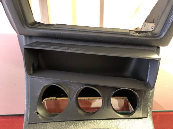 BMW E30 mittariston kiinnike