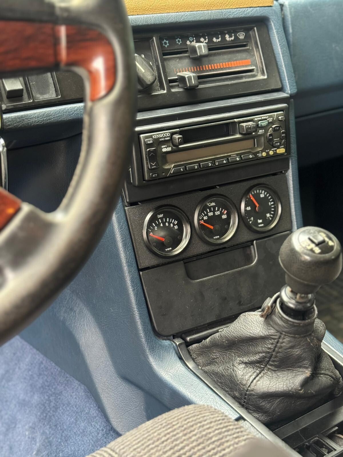 VOLVO 700 mittaristo