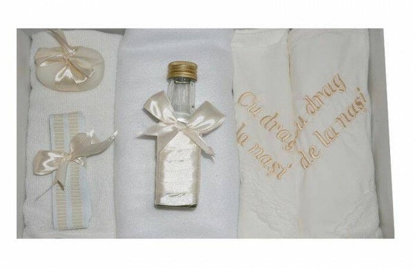 0394 set trusou pentru botez alb-argintiu