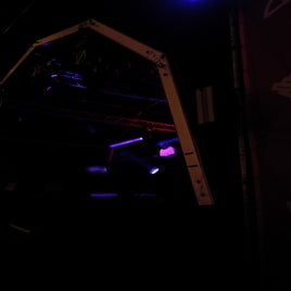 l1003699c-standard.jpg