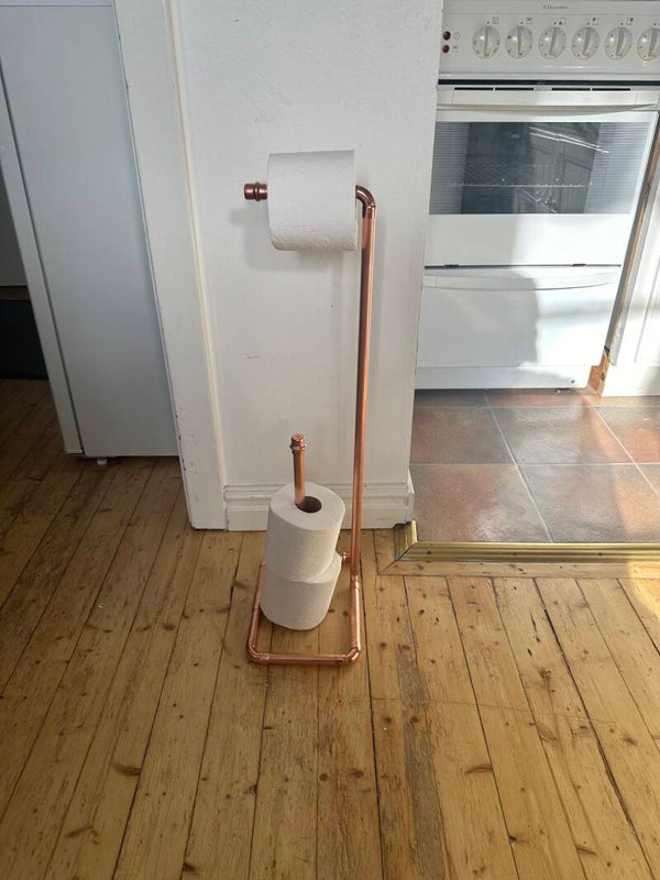 Toalettpapperhållare