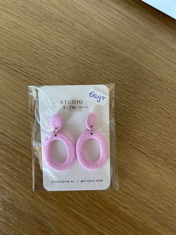 Oorbellen roze