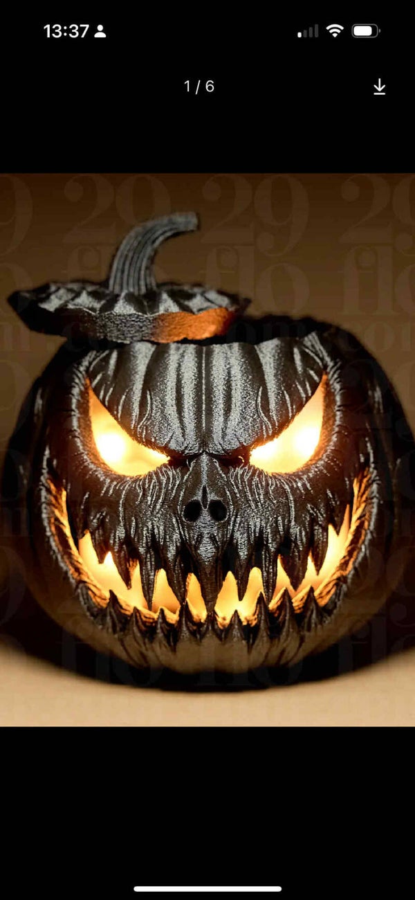 Halloween Scary pumpkin