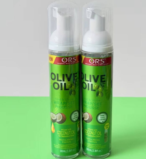 Mousse coiffante à l’huile d’olive
