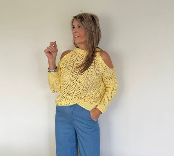 Trui met open schouders Febe yellow