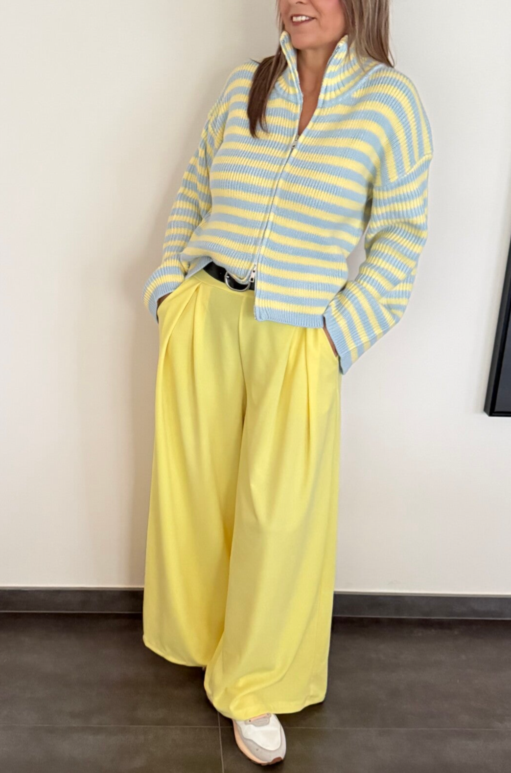 Broek wijd model geel