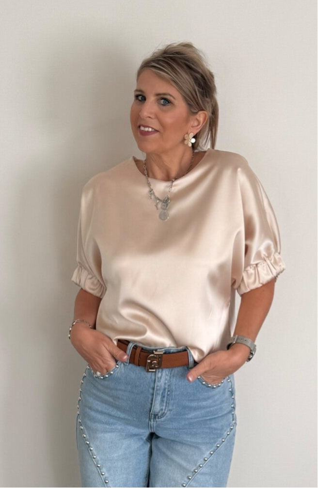 Satijnen blouse met frons aan de mouwen champagne