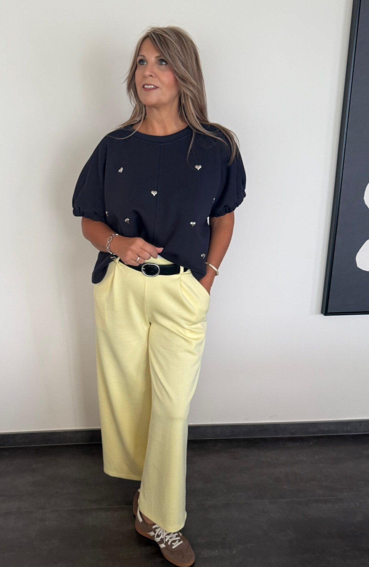 broek geel met ceintuur