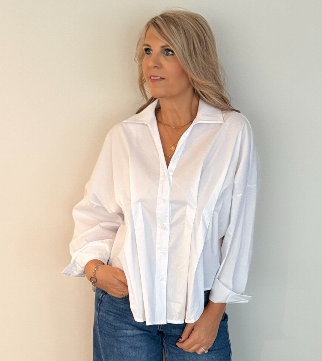 Witte blouse met plooi vooraan