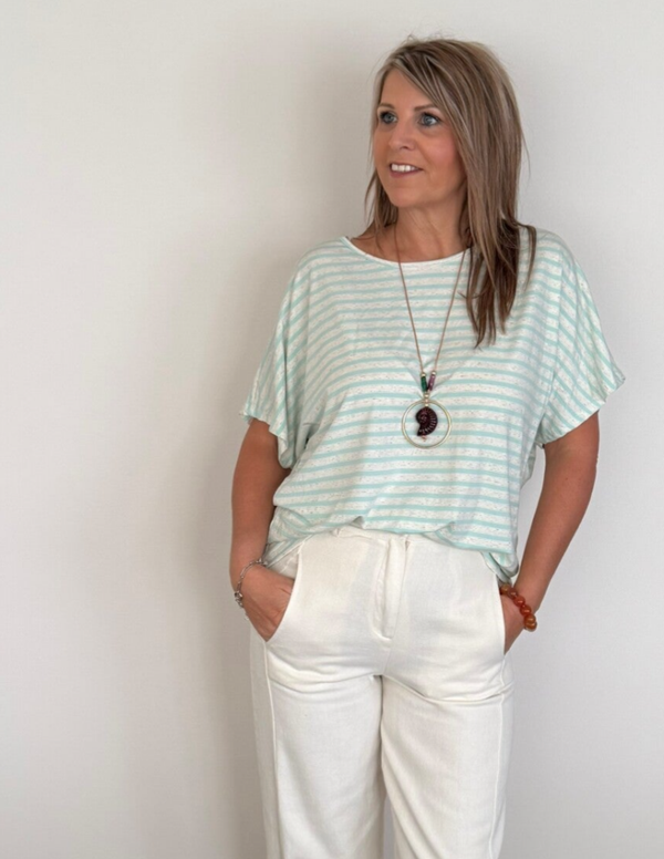 T-shirt met ronde kraag en ketting groen