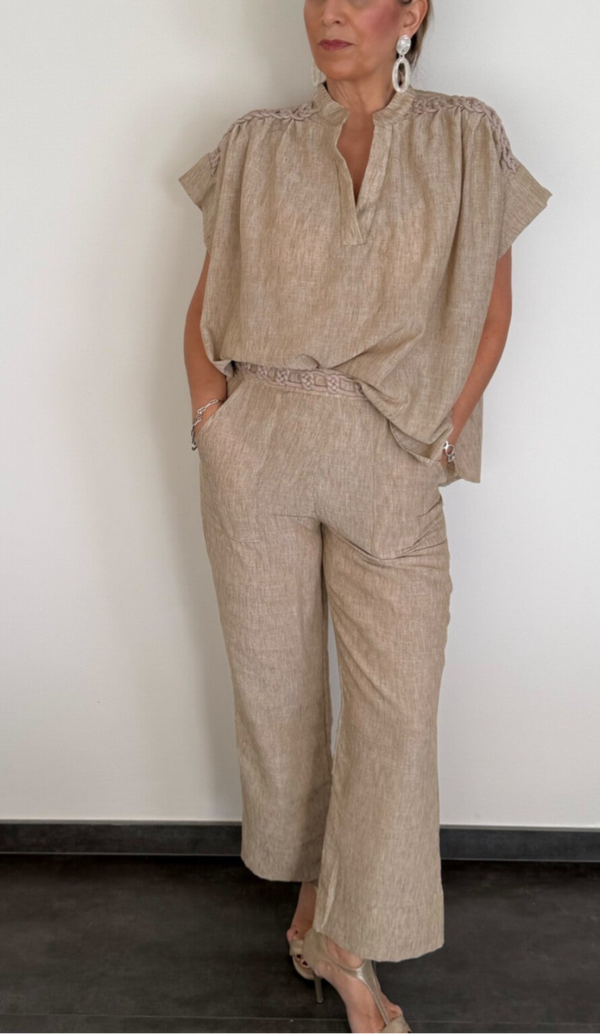 Linnen broek met prachtige boord bovenaan  Sanne