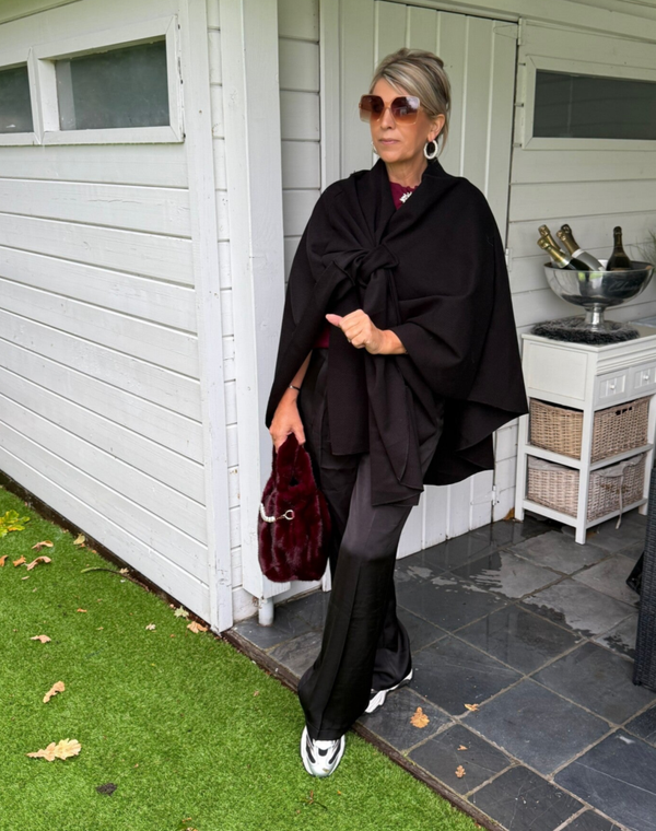 Sjaal capemodel zwart